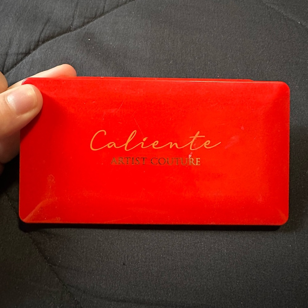 Artist couture eyeshadow
